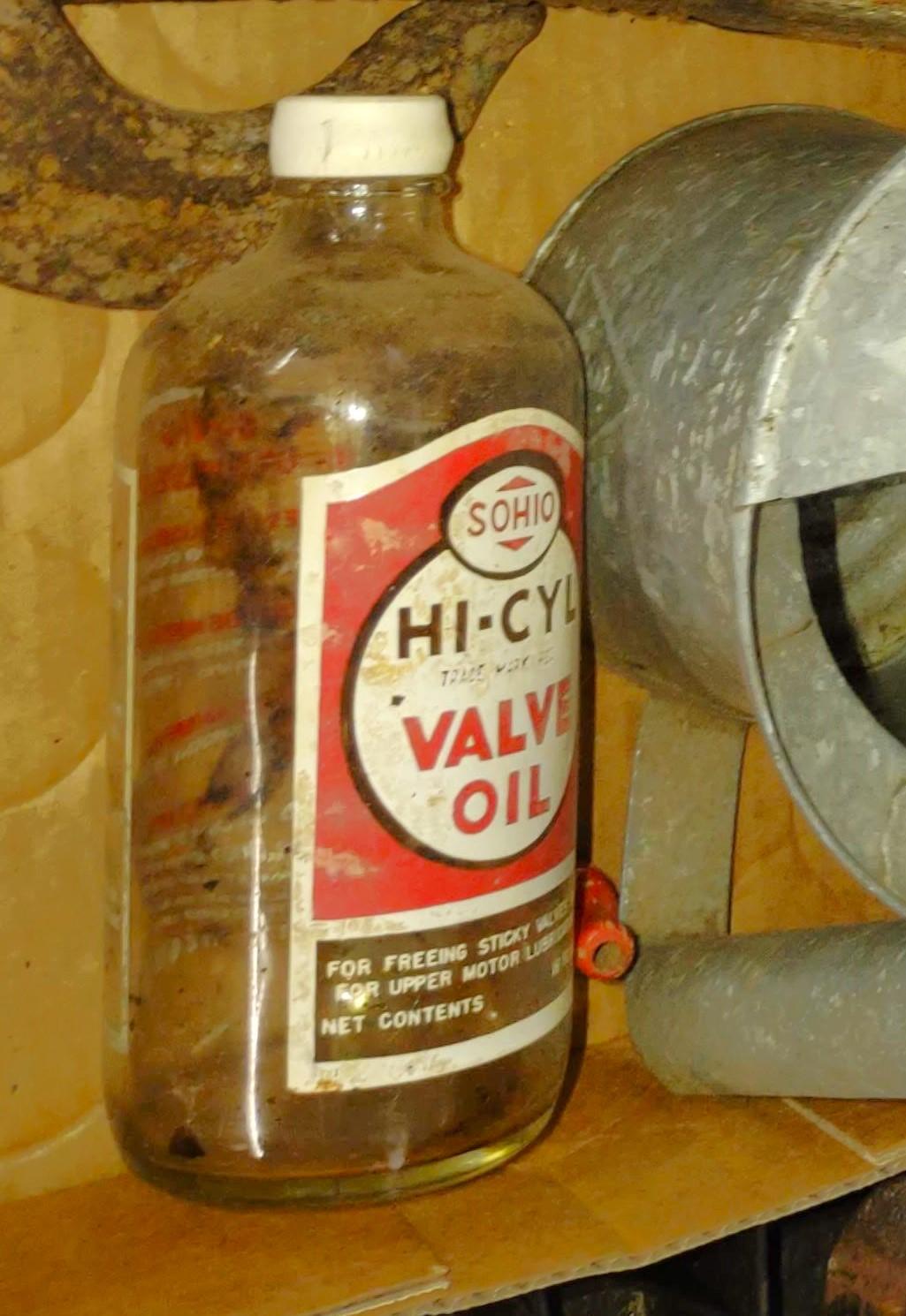 SOHIO HI-CYCLE VALVE OIL BOTTLE, OIL CAN, GRIP CABLE, WOOD SPLITTING WEDGE, ETC - PICK UP ONLY