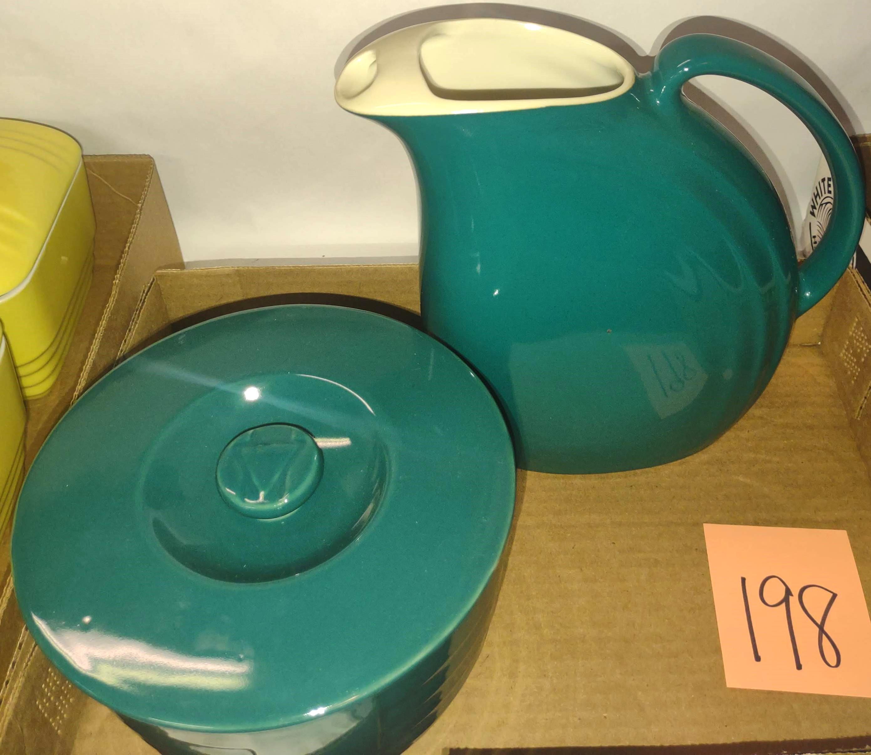 VINTAGE REFRIGERATOR DISH & PITCHER - PICK UP ONLY