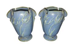 VINTAGE ROSEVILLE ART POTTERY PAIR OF TEASEL VASES ( Base repair)