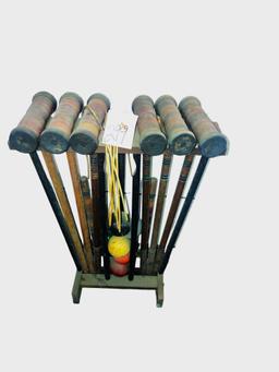 VINTAGE CROQUET SET - PICK UP ONLY