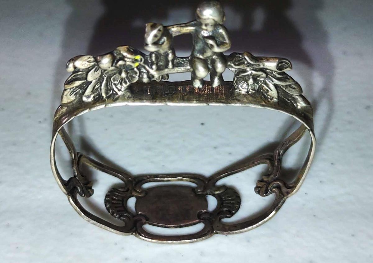 STERLING FIGURAL NAPKIN RING with CHILD & SQUIRREL+ STERLING JEWELRY (26+ GRAMS)