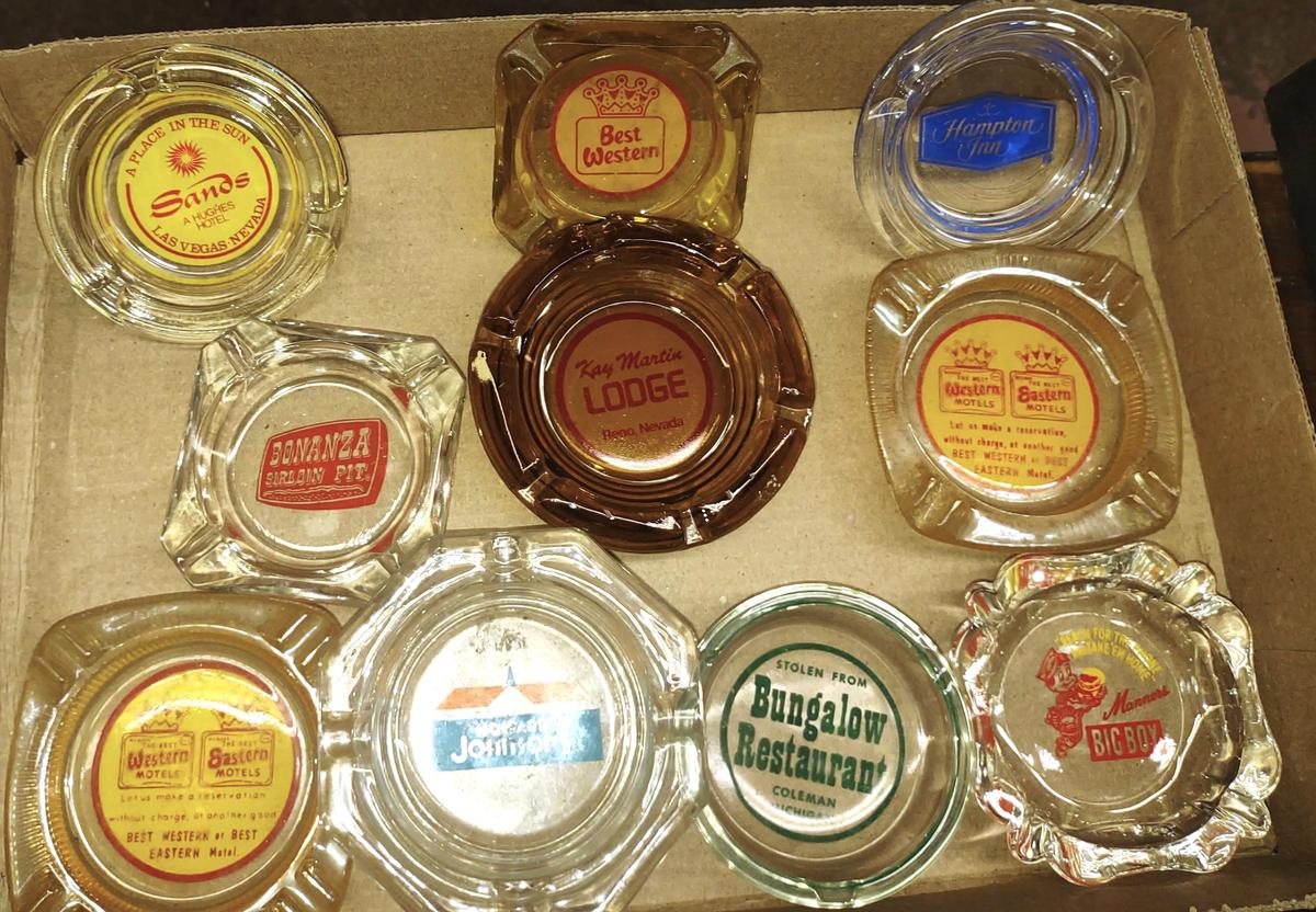 VINTAGE ASHTRAYS - PICK UP ONLY