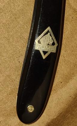 VERY NICE VINTAGE PUMA STRAIGHT RAZOR IN ORIGINAL CASE