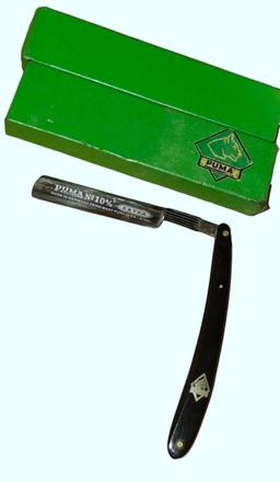 VERY NICE VINTAGE PUMA STRAIGHT RAZOR IN ORIGINAL CASE