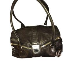 LABELED MICHAEL KORS LEATHER HANDBAG
