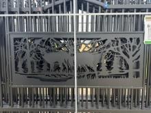 Metal Farm Driveway Gate