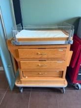 GE Infant Baby Bassinet w/ Wood Cabinet