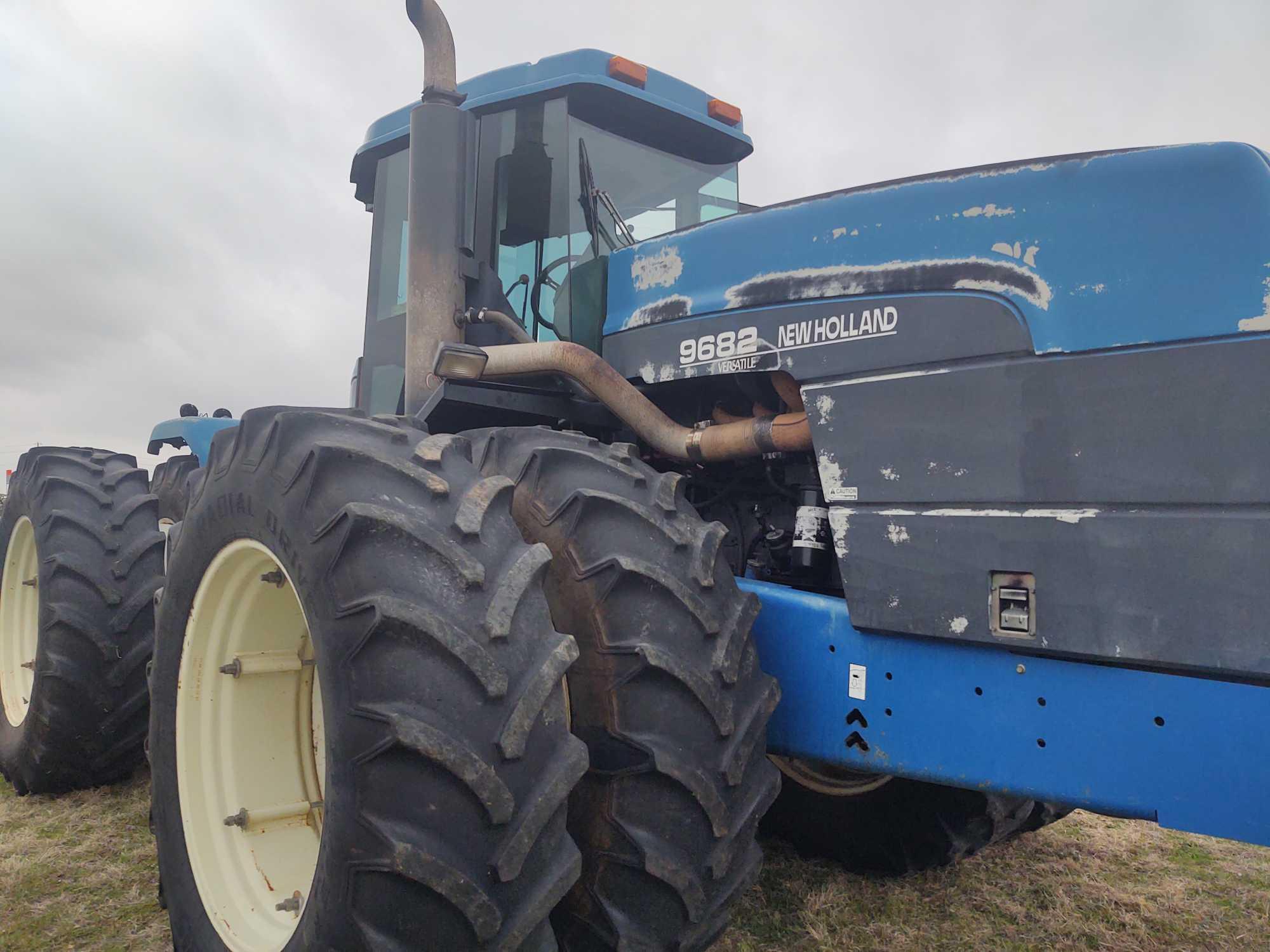 New Holland 9682
