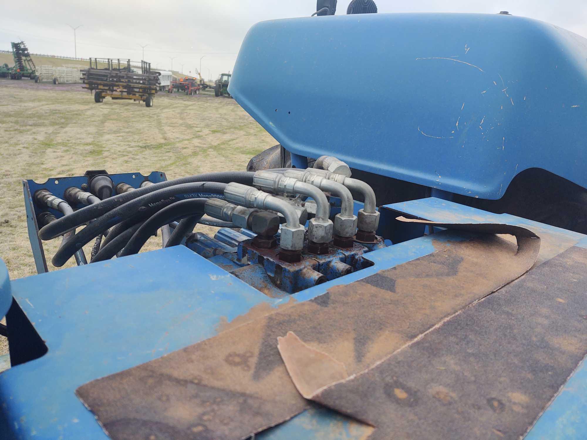 New Holland 9682