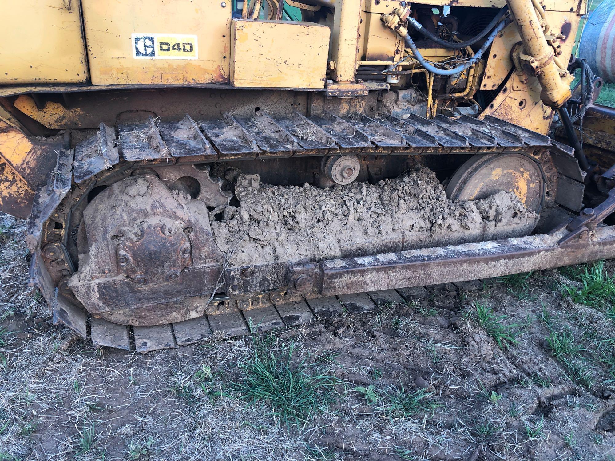 CAT BULLDOZER