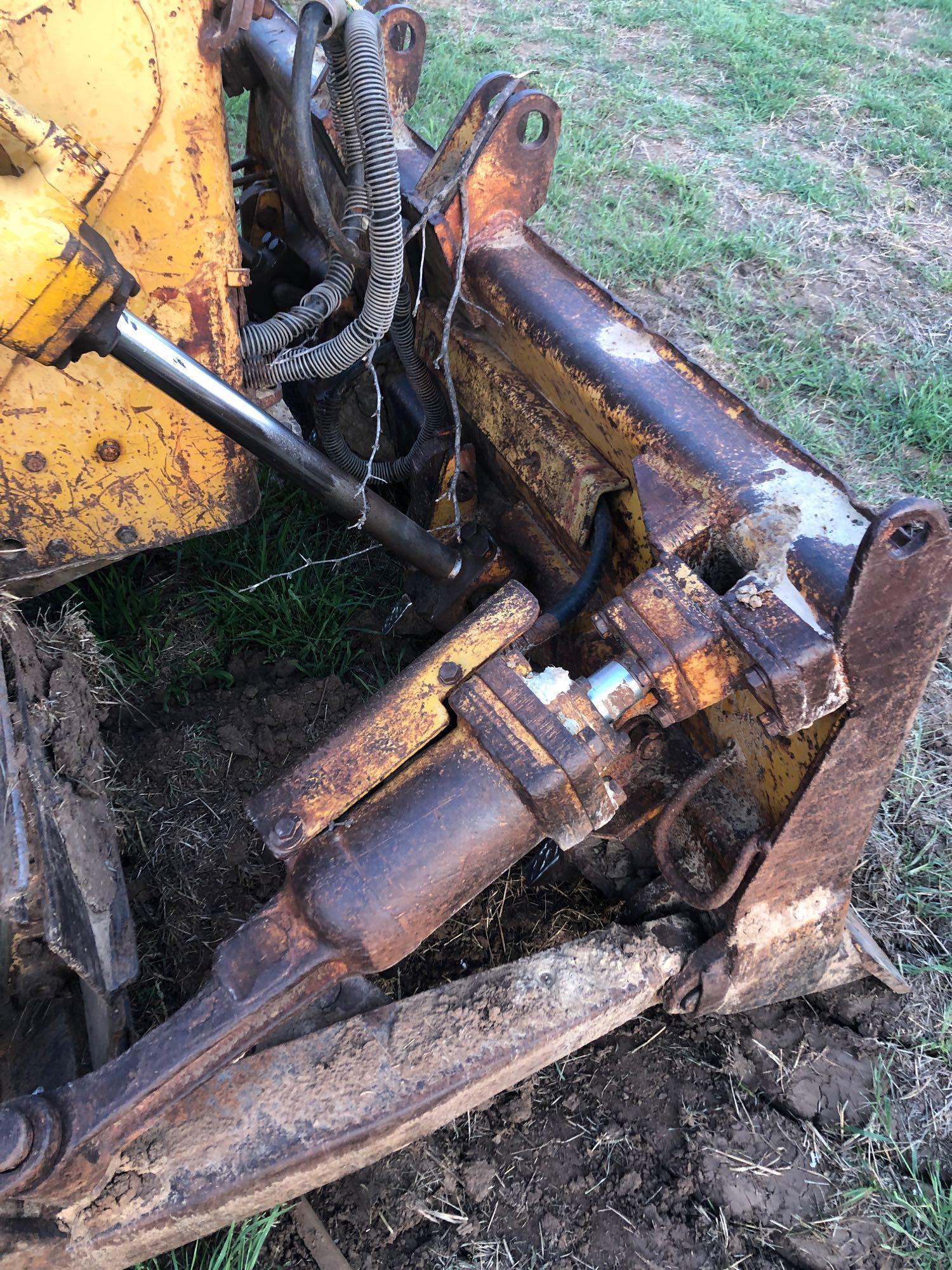 CAT BULLDOZER
