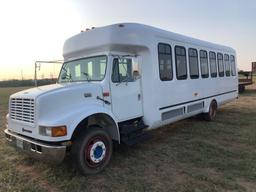 1999 INTERN BUS