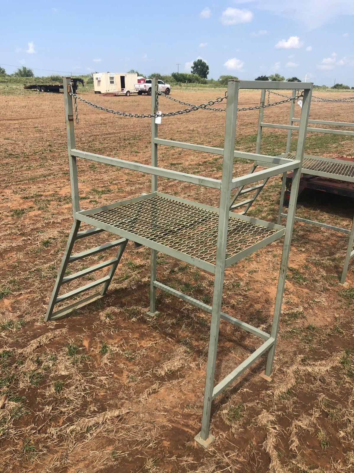 Platform stand