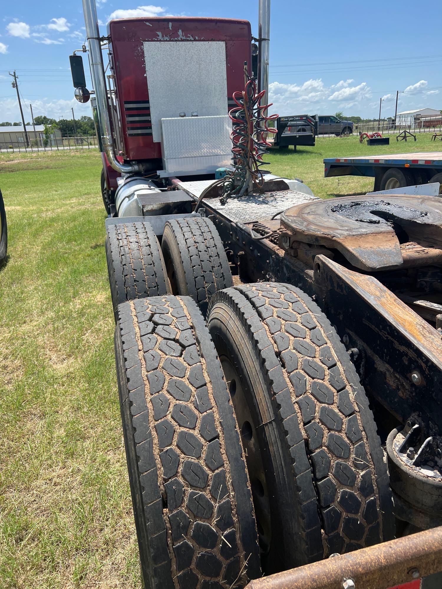 1982 KENWORTH 425 CAT, 13 SPEED 655,014 MILES WET KIT,