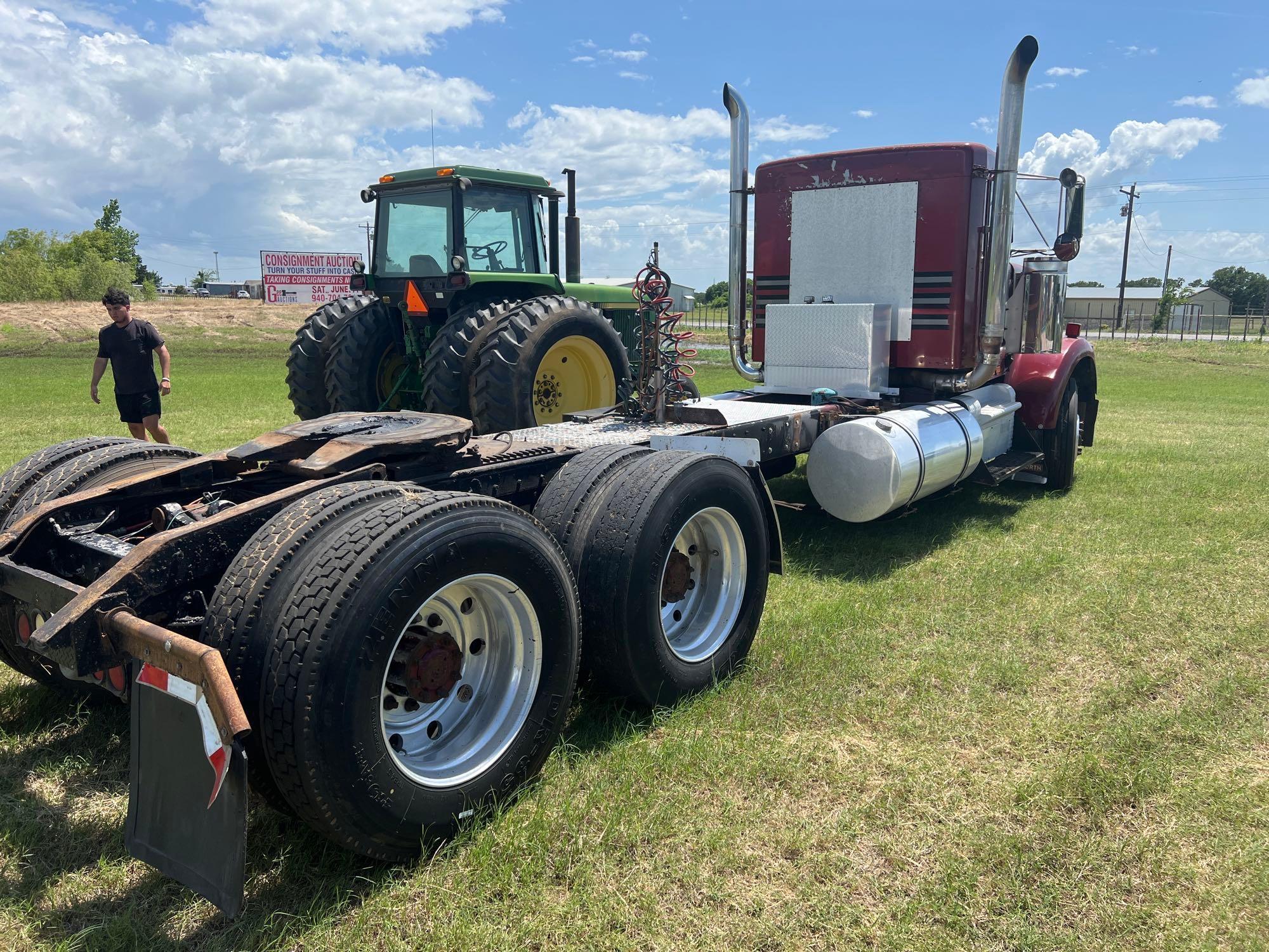 1982 KENWORTH 425 CAT, 13 SPEED 655,014 MILES WET KIT,