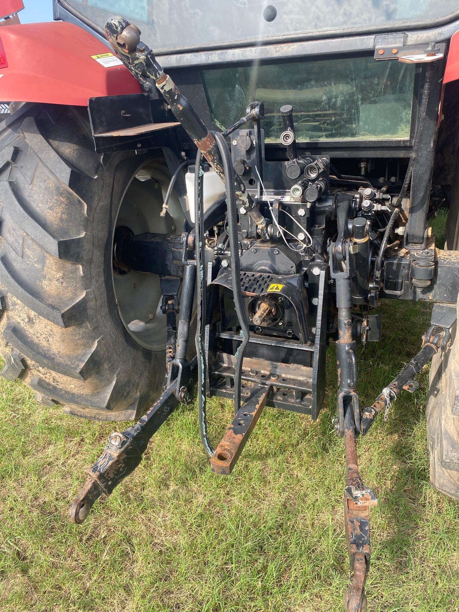 105 U FARM ALL... CASE INTERNATIONAL CAB... TRACTOR... 4,452 HOURS... CAB AND AIR, FRONT LOADER WITH