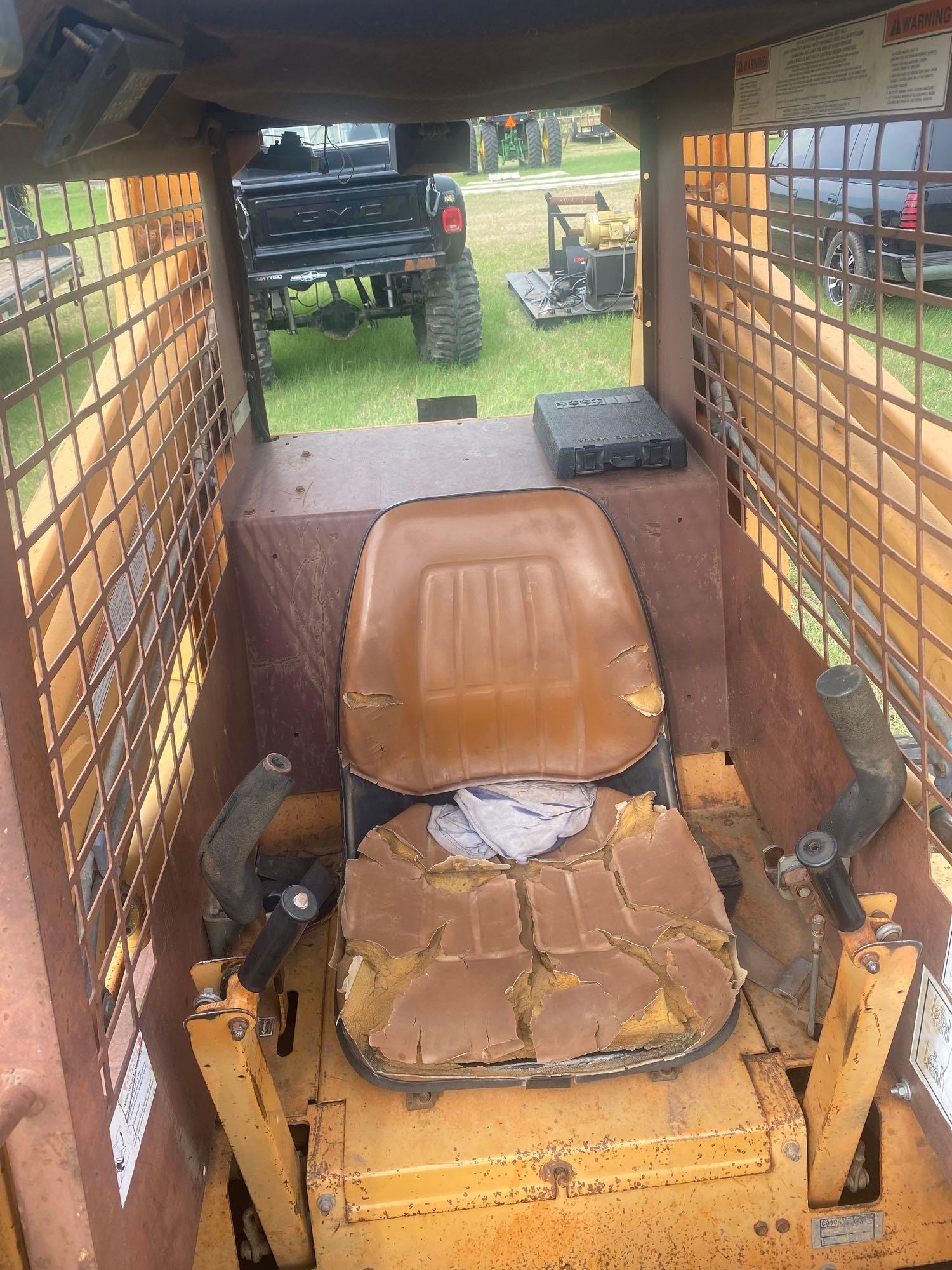 CASE 1845C UNI-LOADER GOOD TIRES, RUNS AND OPERATES 14,782 HOURS