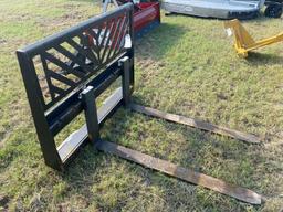 4,000 LB CAPACITY PALLET FORKS... ...