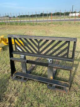 4,000 LB CAPACITY PALLET FORKS... ...