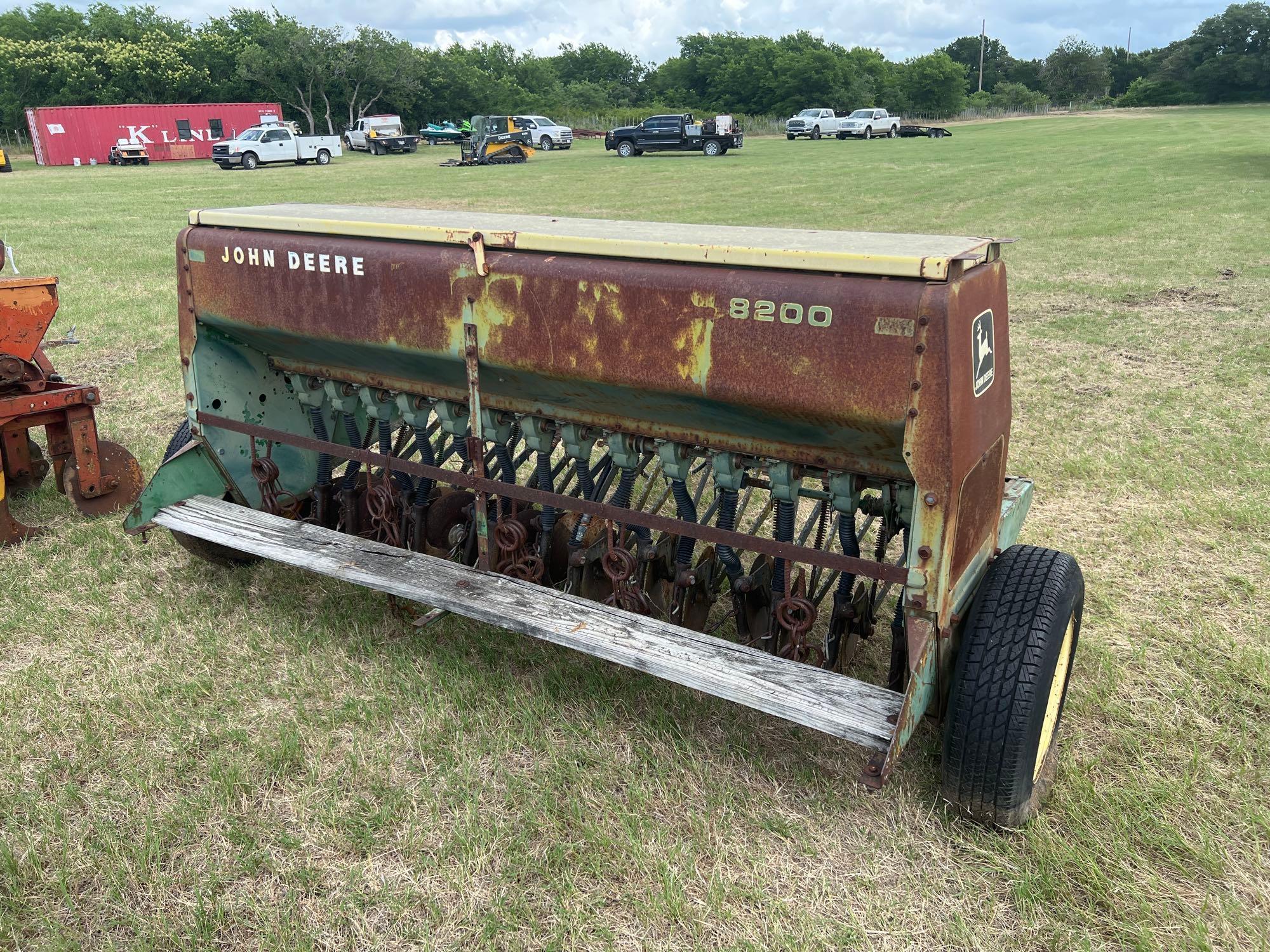 John Deere Grain Drill - 14 hole...