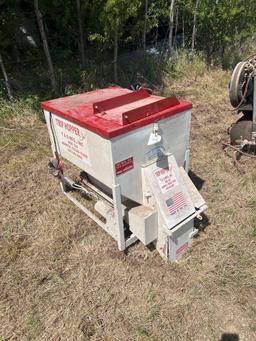 T&S Tripp Hopper Junior... Like New...