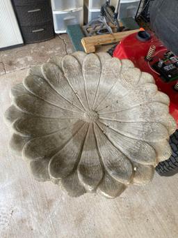 SWAN BIRD BATH...