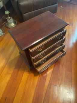 4 DRAWER NIGHT STAND