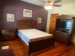 QUEEN BEDROOM SET 2 NIGHT STANDS, 1 BED FRAME (HEADBOARD, FOOTBOARD AND RAILS), TV HUTCH WITH 3