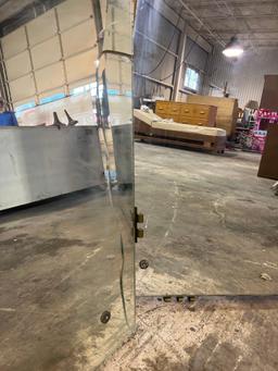 2 long mirrors 72 x 22, 1 large mirror 72 x 44