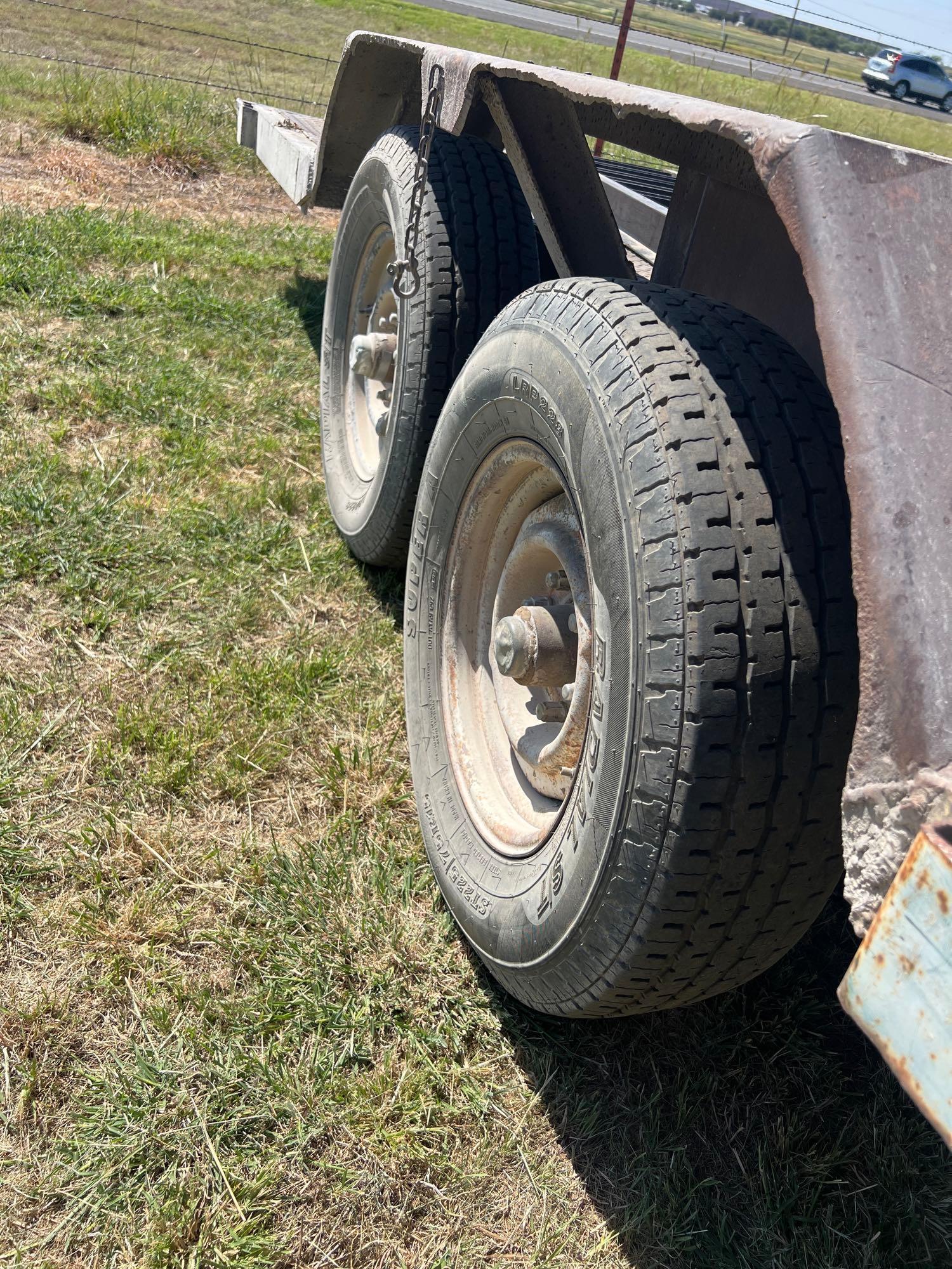 Dodge Magnum... 355 Roller Motor... Vehicle and trailer both sell with a bill of sale only...