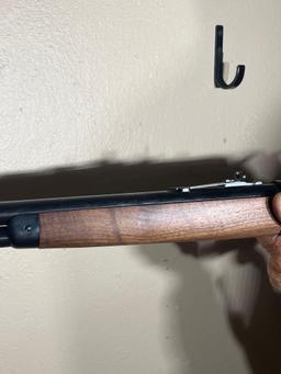 Winchester Model 1886 Lever Action 45-70 Serial: WIJP-00178UM8