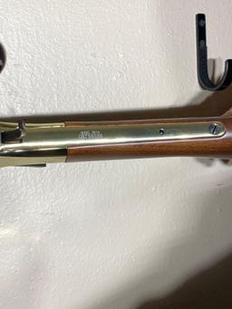 Henry Repeating Arms .22 S/L/LR Model H004 Serial: GB736036 Bayonne NJ - Made in USA