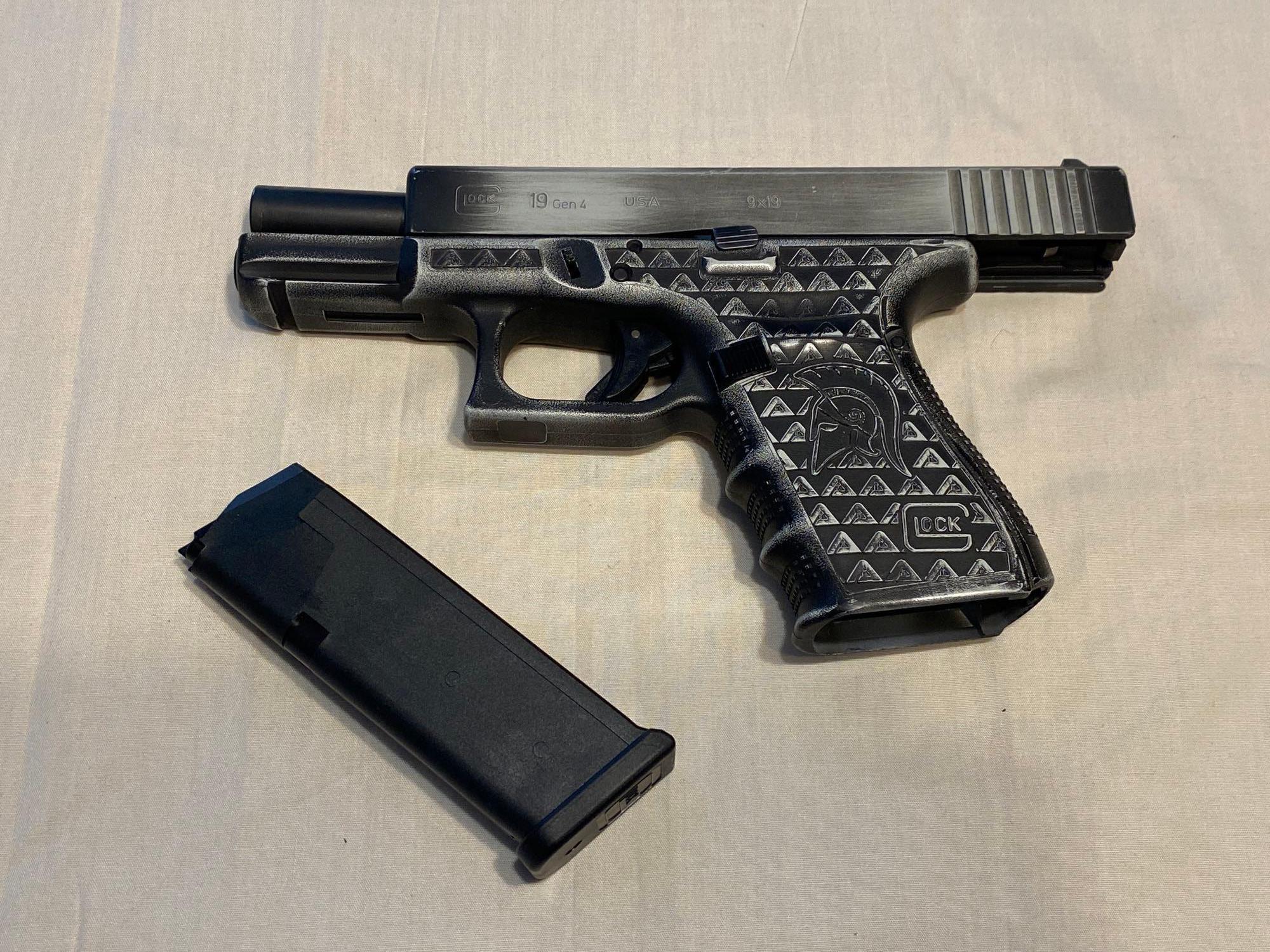 APOLO 9mm Glock Serial: ADHX131