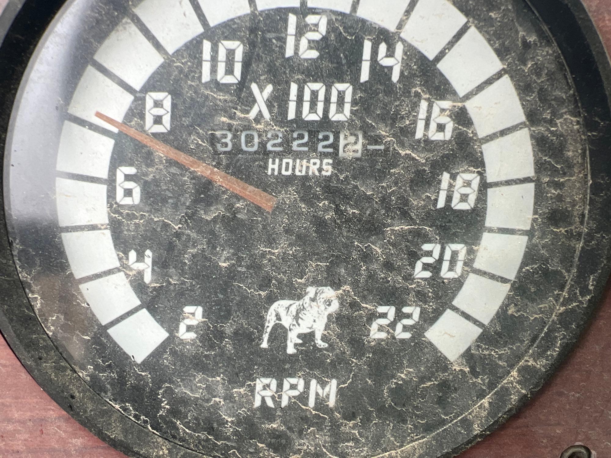 Year: 1998 Make: Mack Model: CH613 Vehicle Type: Truck Mileage: Plate: Body Type: Trim Level: Drive