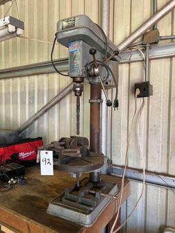 Omaha heavy duty drill press table top 5 speed WORKS