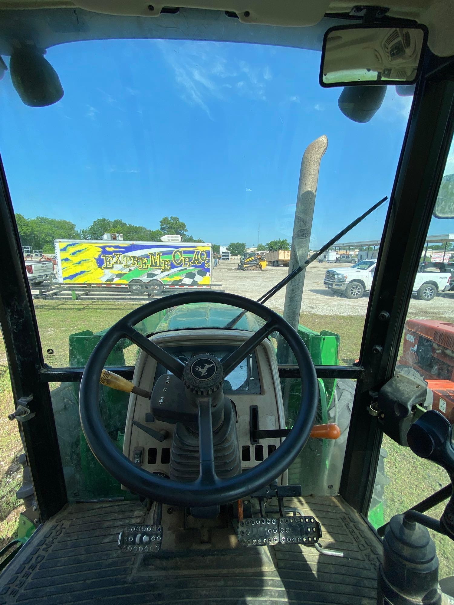 JOHN DEERE 6130D TRACTOR 4 WHEEL DRIVE WITH 563 JOHN DEERE LOADER AND BUCKET CAB & AIR 2 REMOTES ON