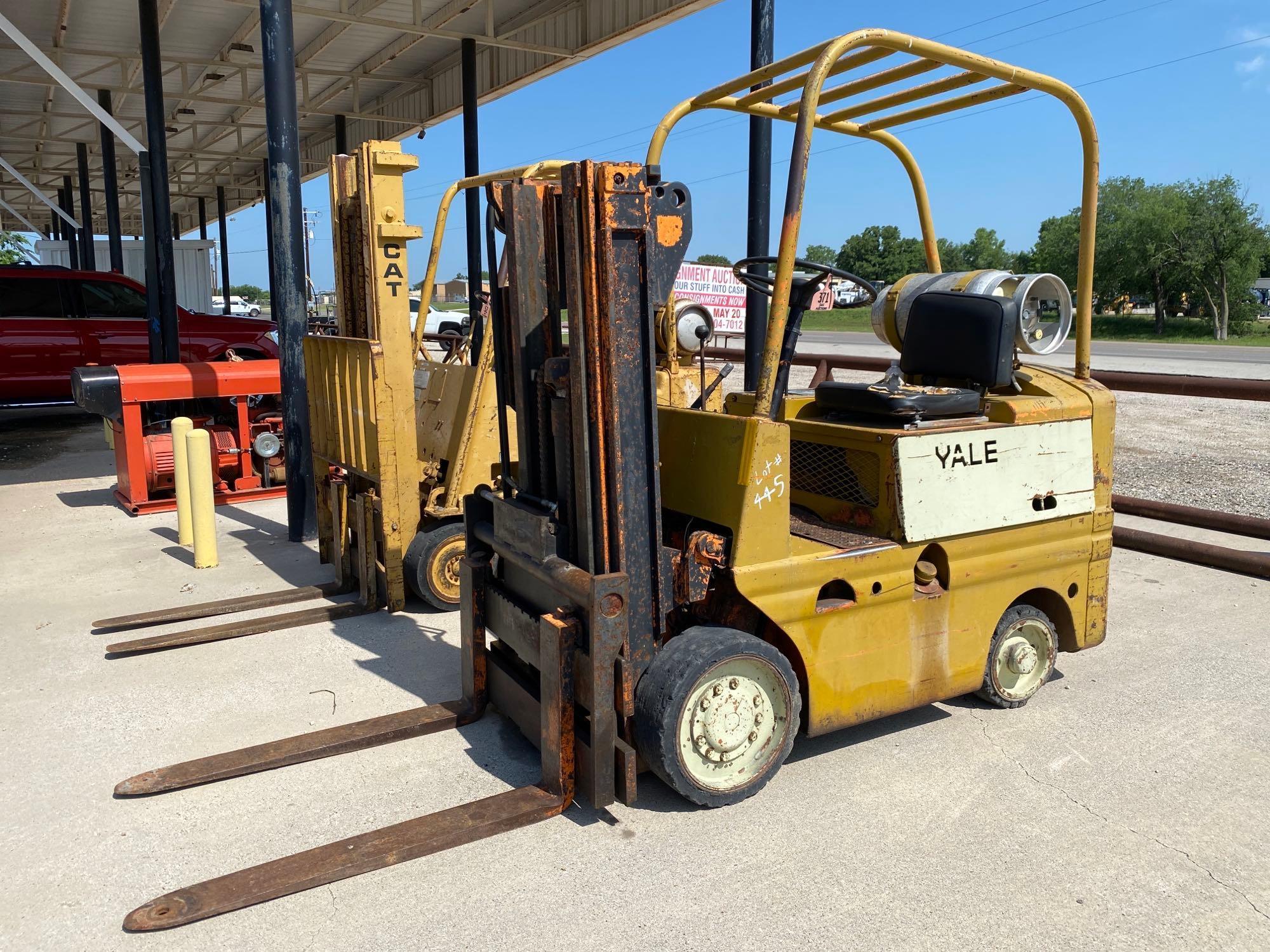 YALE PROPANE FORK LIFT 6,000 POUND LIFT CAPACITY HOURS? RUNS & OPERATES AS IT SHOULD