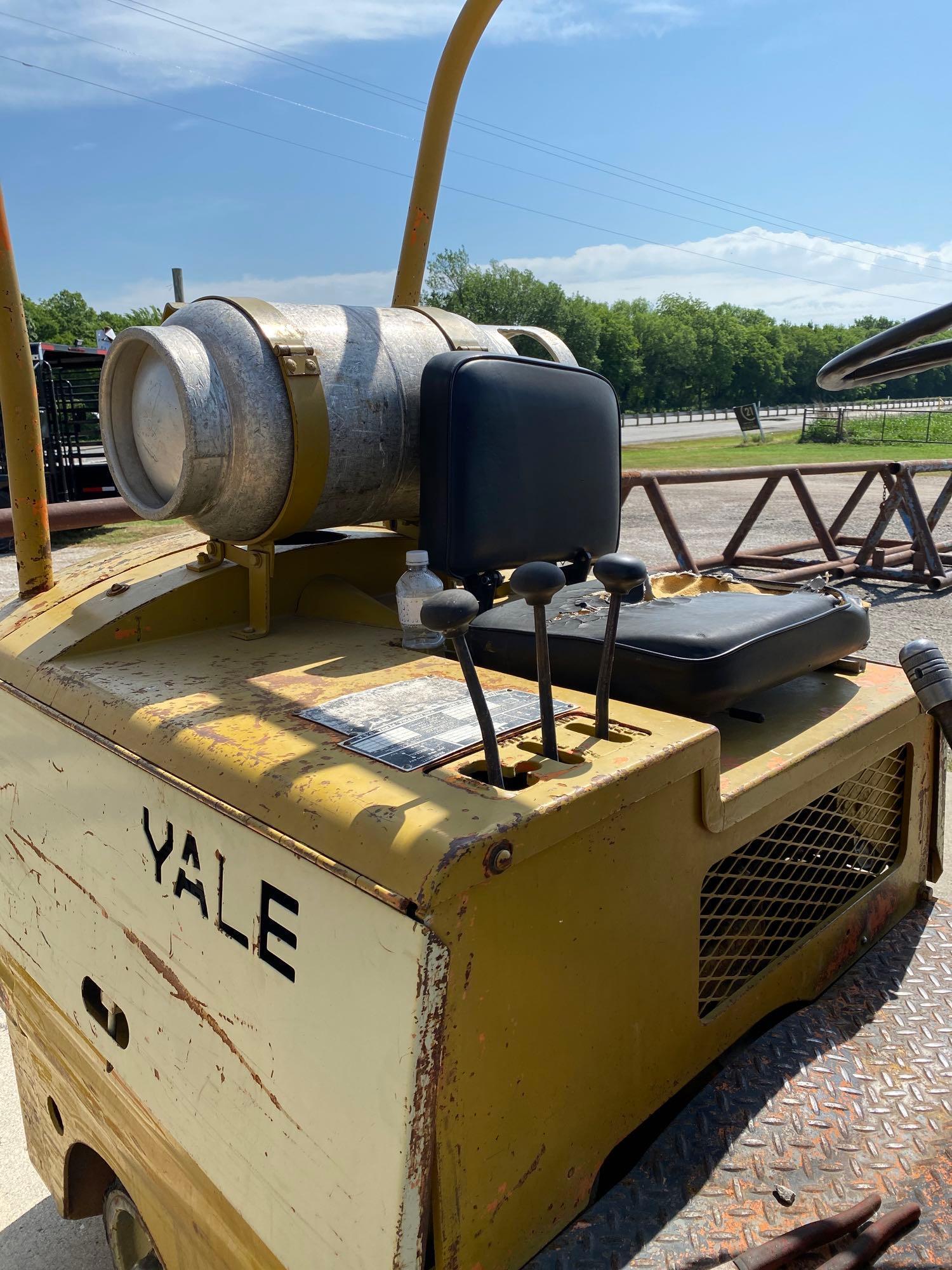 YALE PROPANE FORK LIFT 6,000 POUND LIFT CAPACITY HOURS? RUNS & OPERATES AS IT SHOULD