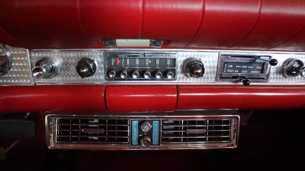 1957 FORD THUNDERBIRD