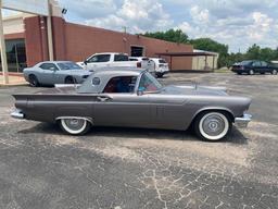 1957 FORD THUNDERBIRD