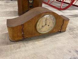 VINTAGE CLOCK