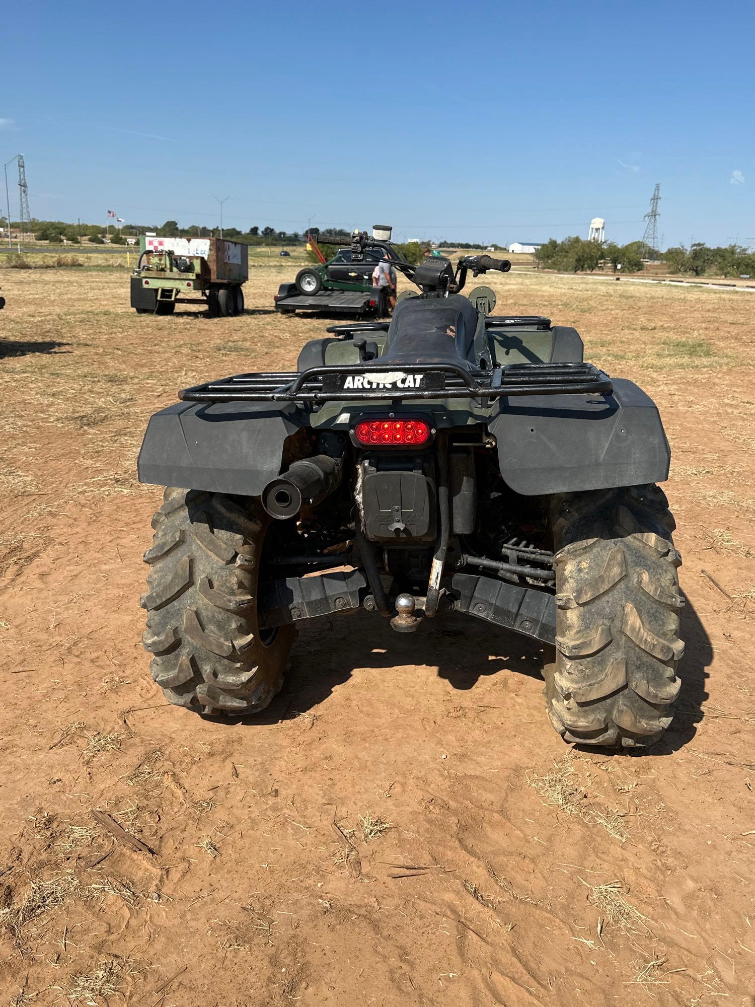 ARCTIC CAT 4X4 FOUR WHEELER