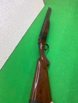 Shotgun Gauge: 20 Gauge OVER AND UNDER Make: Browning Serial # - Firearms: 33505NXH33 Caliber: 20