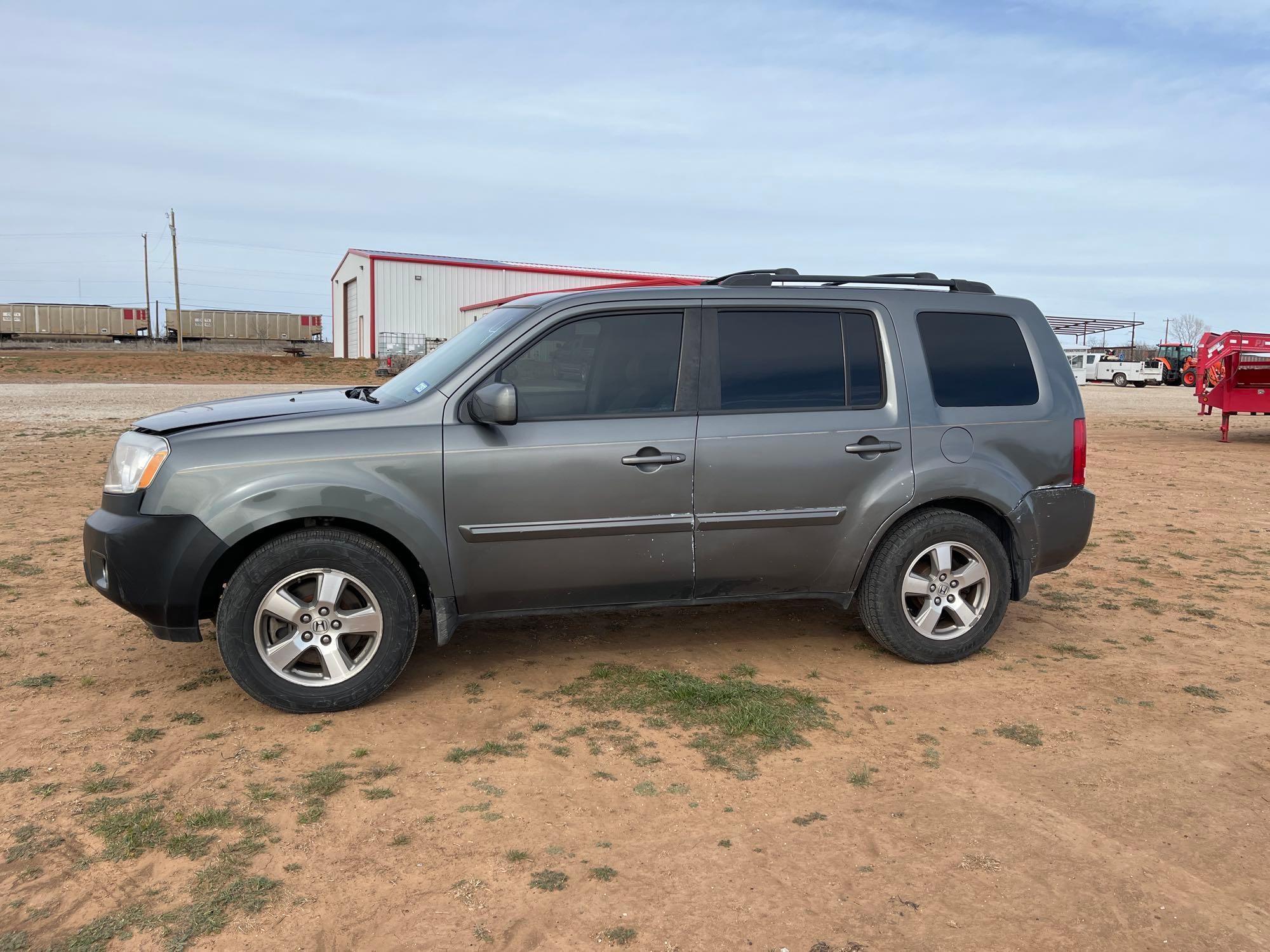 2009 Honda Pilot Multipurpose Vehicle (MPV), VIN # 5FNYF38539B026318