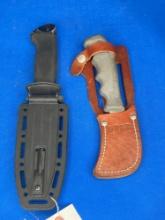 LOT OF TWO KNIVES