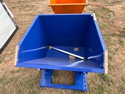 Serial No. S/N:25HKNY0376- (28) Product Name Self Dumping Hopper Model 1 CY Description Unused 2025
