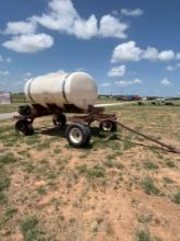 1000 GALLON WATER TRAILER