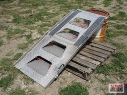 Folding Aluminum Truck Ramp With Steps