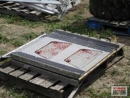 Folding Aluminum Truck Ramp With Steps