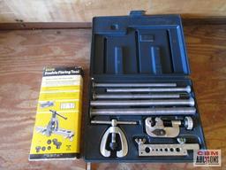2 Sets Of Double Flaring Tools
